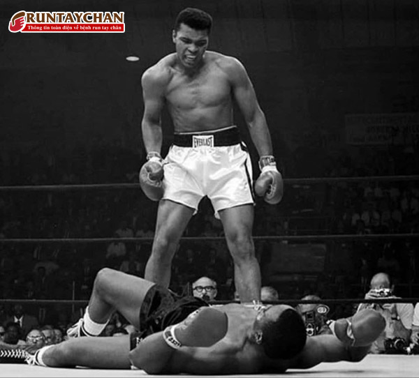 Muhammad Ali – nhà vô địch quyền anh là 1 bệnh nhân Parkinson 